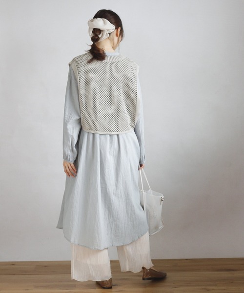 Crisp（クリスプ）の「メッシュニットベスト（ベスト・レディース・ブルー/アイボリー・FREE）」の6枚目の写真