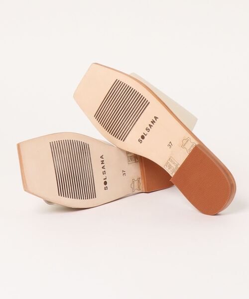 SOL SANA（ソルサナ）の「【 SOLSANA / ソルサナ】 Madonna Slide マドンナスライドサンダル/ホワイト（その他シューズ・レディース・オフホワイト・SMALL/MEDIUM）」の3枚目の写真