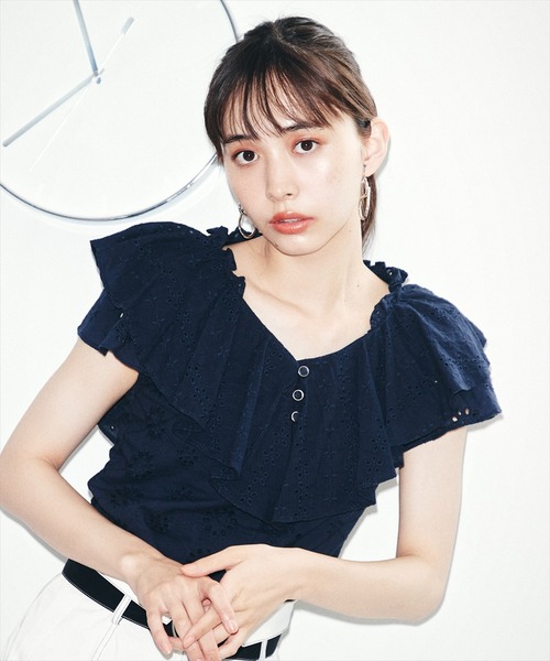 REDYAZEL（レディアゼル）の「コットンレース柄ドッキングブラウス（シャツ/ブラウス・レディース・ネイビー/レッド/オフホワイト・SMALL/MEDIUM）」の3枚目の写真