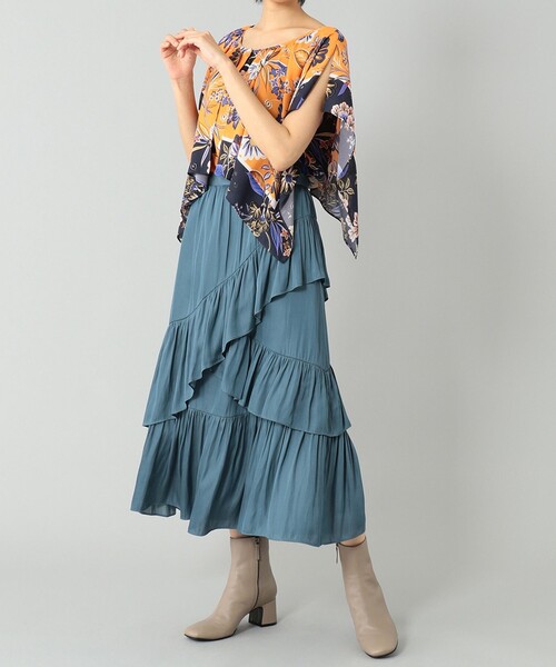 GRACE CONTINENTAL（グレースコンチネンタル）の「イレギュラーティアードスカート（スカート・レディース・ピンク/ブルー・38/36）」の5枚目の写真