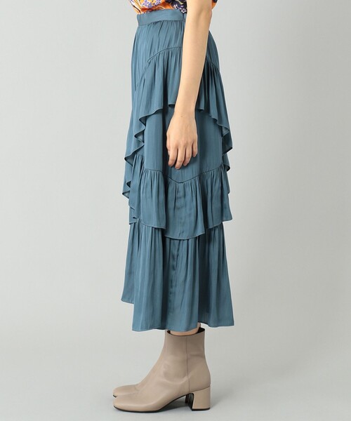 GRACE CONTINENTAL（グレースコンチネンタル）の「イレギュラーティアードスカート（スカート・レディース・ピンク/ブルー・38/36）」の9枚目の写真