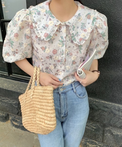 ABITOKYO(アビトーキョー)の「ビックエリ花柄刺繍ブラウス(シャツ/ブラウス・レディース・ライトブルー/ベージュ・FREE)」の8枚目の写真