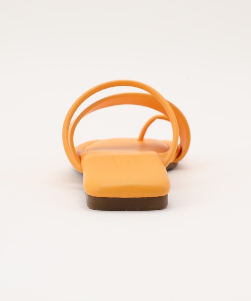 ROPE'（ロペ）の「スクエアトングサンダル（サンダル・レディース・ダークブラウン/イエロー/キャメル・36.5/37.5/35.5）」の9枚目の写真