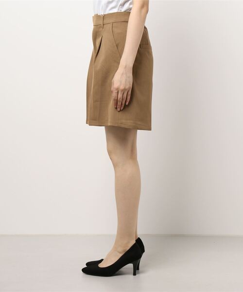 mysty woman（ミスティウーマン）の「センタープレスショートパンツ 958780（その他パンツ・レディース・イエロー/アイボリー/モカ・FREE）」の20枚目の写真