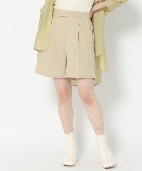 mysty woman（ミスティウーマン）の「センタープレスショートパンツ 958780（その他パンツ・レディース・イエロー/アイボリー/モカ・FREE）」の2枚目の写真