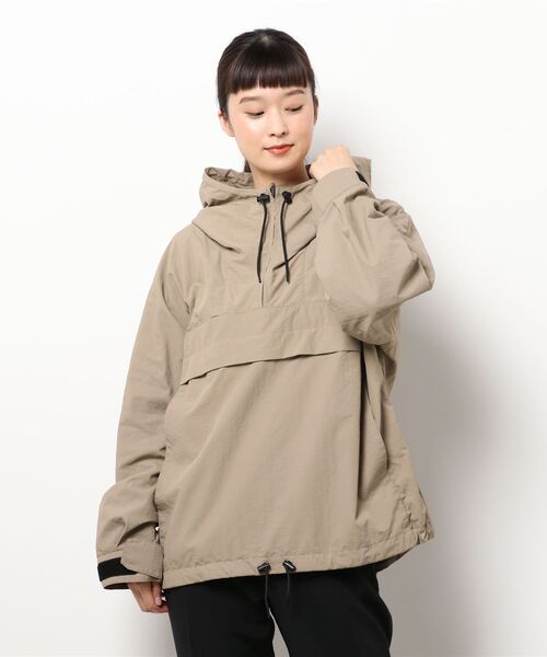 Mila Owen（ミラオーウェン）の「撥水ナイロンアノラック（ナイロンジャケット・レディース・ベージュ/ブラウン/アイボリー・1/0）」の20枚目の写真