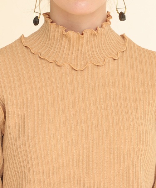 Ray BEAMS（レイビームス）の「Ray BEAMS / ランダム リブ メロー ハイネック カットソー（Tシャツ/カットソー・レディース・オフホワイト/キャメル/グリーン系その他2・ONE SIZE）」の18枚目の写真