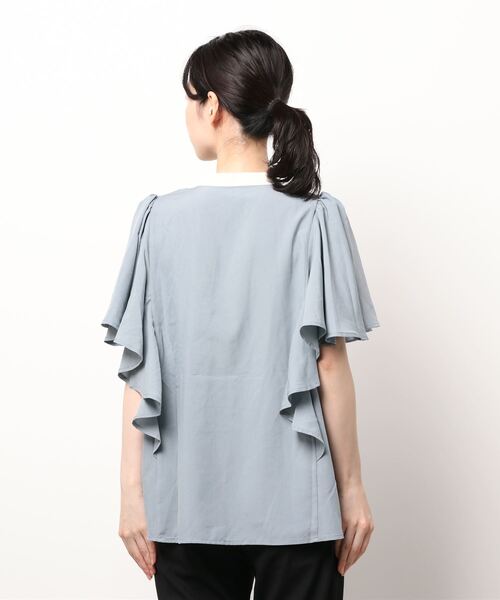 prose verse（プロズヴェール）の「フリルスリーブセンタータックブラウス（シャツ/ブラウス・レディース・ブラック/アイボリー/ブルー/ブラウン・MEDIUM）」の5枚目の写真