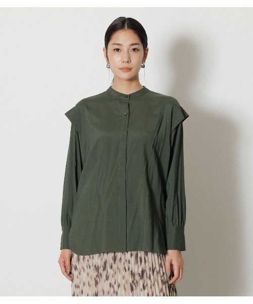 AZUL by moussy(アズールバイマウジー)の「SHOULDER TUCK PUFF BLOUSE/ショルダータックパフブラウス(シャツ/ブラウス・レディース・オフホワイト/ブラック/ダークグリーン・SMALL/MEDIUM)」の21枚目の写真
