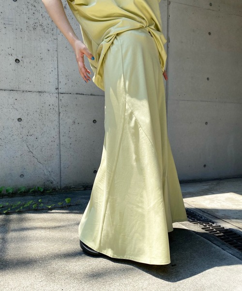 DouDou（ドゥドゥ）の「セットアップカットフレアスカート（スカート・レディース・イエロー/ブラック/ブルー・FREE）」の6枚目の写真