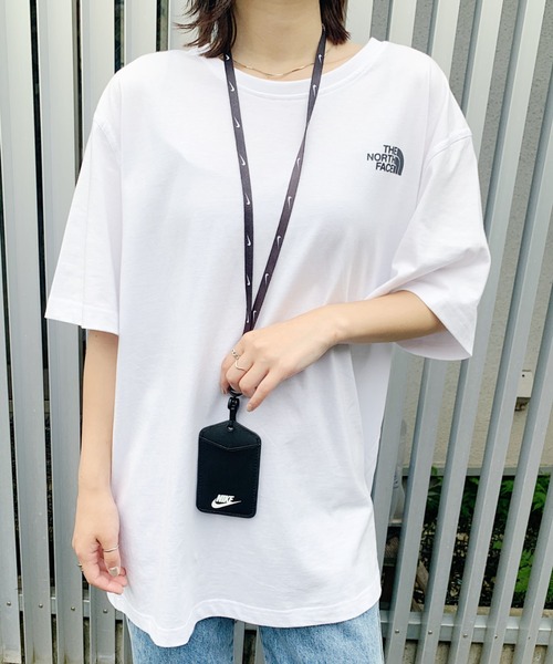 NIKE(ナイキ)の「【NIKE】ナイキ I.D バッジランヤード(ネックレス・レディース・ブラック・FREE)」の2枚目の写真