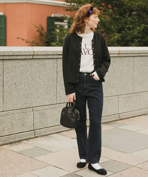 BONLECILL(ボンルシール)の「ロゴプリントラウンドヘム ルーズロンT(Tシャツ/カットソー・レディース・ブラック/ネイビー/オフホワイト/アイボリー/ワイン/アイボリー系/ホワイト系・FREE)」の19枚目の写真