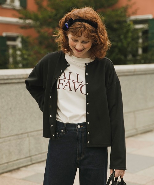 BONLECILL(ボンルシール)の「ロゴプリントラウンドヘム ルーズロンT(Tシャツ/カットソー・レディース・ブラック/ネイビー/オフホワイト/アイボリー/ワイン/アイボリー系/ホワイト系・FREE)」の13枚目の写真