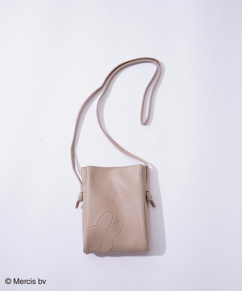 natural couture（ナチュラルクチュール）の「MIFFY FACE ミニショルダー（ショルダーバッグ・レディース・ブラック/ベージュ/オフホワイト/ブルー・FREE）」の3枚目の写真