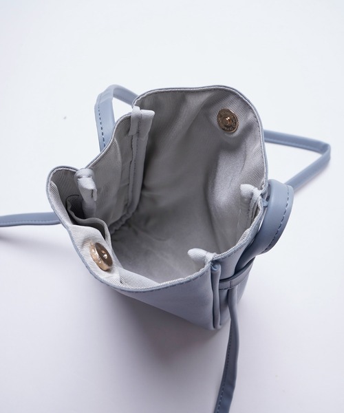 natural couture（ナチュラルクチュール）の「MIFFY FACE ミニショルダー（ショルダーバッグ・レディース・ブラック/ベージュ/オフホワイト/ブルー・FREE）」の11枚目の写真
