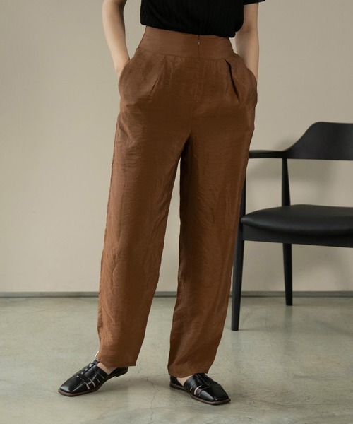 Amiur（エミレ）の「glaze back belt pants（その他パンツ・レディース・ブラウン/グリーン/アイボリー・M/S）」の12枚目の写真