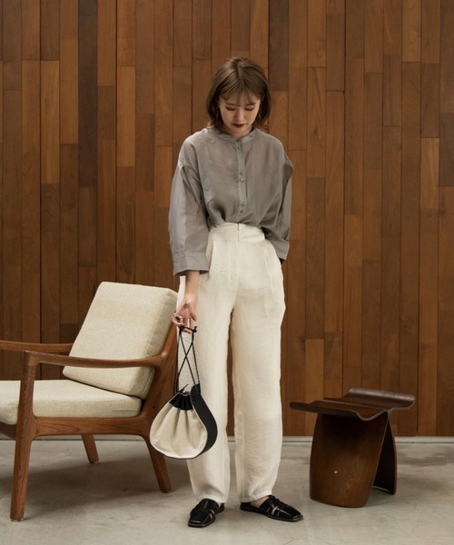 Amiur（エミレ）の「glaze back belt pants（その他パンツ・レディース・ブラウン/グリーン/アイボリー・M/S）」の19枚目の写真