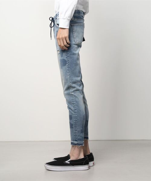 surt（サート）の「SURT(サート)  ワッペンカスタムデニム（デニムパンツ・メンズ・ブルー・LARGE/SMALL/MEDIUM/X-SMALL/X-LARGE）」の2枚目の写真