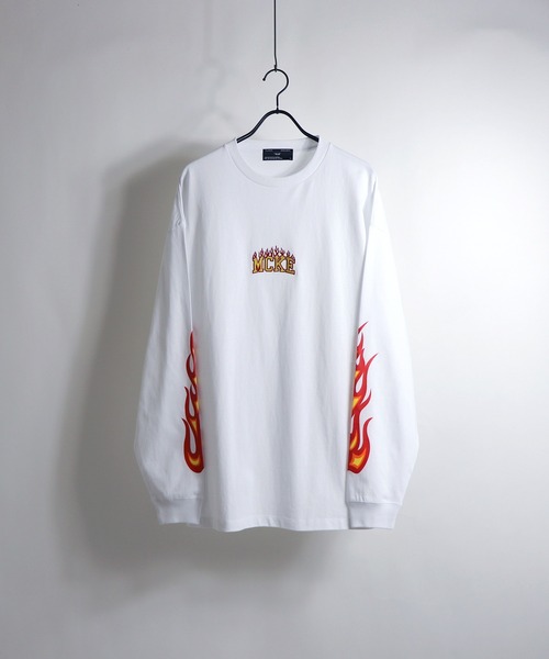 ILL'S(イルズ)の「ILL'S / イルズ ファイヤー / カレッジロゴ プリントビッグロンT(Tシャツ/カットソー・メンズ・ホワイト/ブラック系その他/ホワイト系その他/ブラック・M/L)」の9枚目の写真