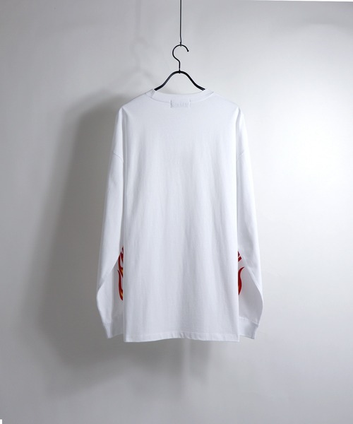 ILL'S(イルズ)の「ILL'S / イルズ ファイヤー / カレッジロゴ プリントビッグロンT(Tシャツ/カットソー・メンズ・ホワイト/ブラック系その他/ホワイト系その他/ブラック・M/L)」の7枚目の写真