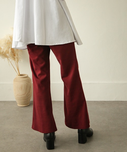 Chillfar（チルファー）の「ストレッチピンタックフレアスラックスパンツ/ウエストゴム（スラックス・レディース・ボルドー/アイボリー/ブラック/グレイッシュベージュ・MEDIUM/LARGE）」の16枚目の写真