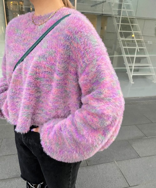 WHO'S WHO gallery(フーズフーギャラリー)の「カラーシャギートップス(ニット/セーター・レディース・ブラック/パープル/ピンク・FREE)」の4枚目の写真