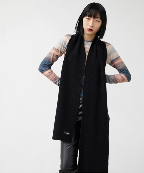 FEKETE（フェケテ）の「FEKETE TAG LOGO BASIC MUFFLER（マフラー・メンズ・ブラック/グレー/ブルー/アイボリー・FREE）」の9枚目の写真