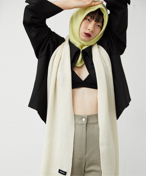 FEKETE（フェケテ）の「FEKETE TAG LOGO BASIC MUFFLER（マフラー・メンズ・ブラック/グレー/ブルー/アイボリー・FREE）」の18枚目の写真