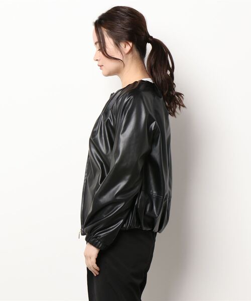 PICCIN(ピッチン)の「フェイクレザーノーカラーブルゾン(ブルゾン・レディース・ブラック/オフホワイト・M/L)」の3枚目の写真