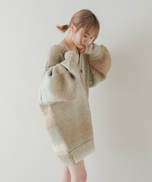 Kastane(カスタネ)の「【2022SSアイテム】グラデーションニットカーディガン(カーディガン/ボレロ・レディース・グリーン/ピンク・FREE)」の10枚目の写真