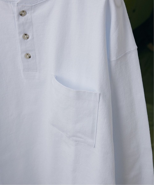 JOURNAL STANDARD relume（ジャーナルスタンダード　レリューム）の「ヘンリーネック Tシャツ（Tシャツ/カットソー・メンズ・ホワイト/ブラック/グレー・MEDIUM/LARGE）」の22枚目の写真