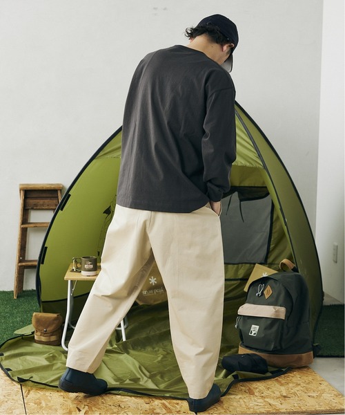 JOURNAL STANDARD relume（ジャーナルスタンダード　レリューム）の「ヘンリーネック Tシャツ（Tシャツ/カットソー・メンズ・ホワイト/ブラック/グレー・MEDIUM/LARGE）」の18枚目の写真