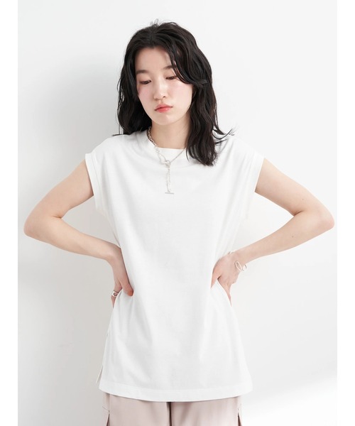 earth music&ecology(アースミュージックアンドエコロジー)の「レンチングEVスリーブレスプルオーバー(Tシャツ/カットソー・レディース・オフホワイト/ブラック/ベージュ/グリーン・S/M)」の5枚目の写真