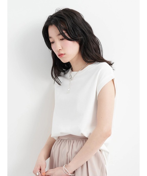 earth music&ecology(アースミュージックアンドエコロジー)の「レンチングEVスリーブレスプルオーバー(Tシャツ/カットソー・レディース・オフホワイト/ブラック/ベージュ/グリーン・S/M)」の8枚目の写真