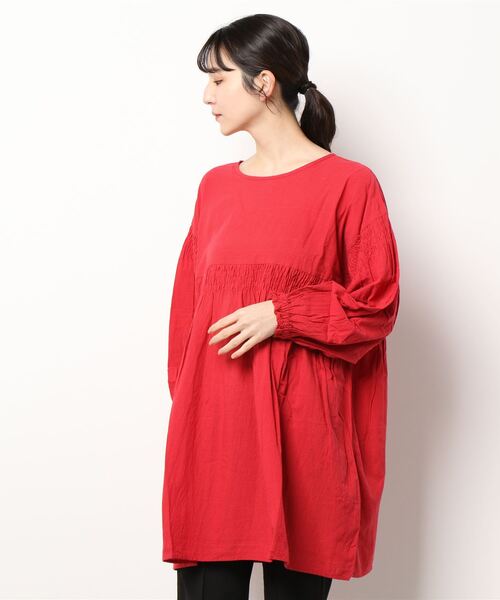 Samansa Mos2（サマンサ モスモス）の「シャーリングチュニック（シャツ/ブラウス・レディース・イエロー/オフホワイト/ブラック/レッド・ﾌﾘ-）」の7枚目の写真