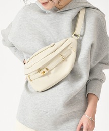 U by SPICK&SPAN | 【AULENTTI/オウレンティ】レザーBody Bag2◆(ショルダーバッグ)