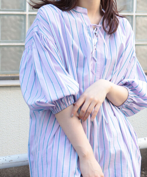fredy emue（フレディエミュ）の「ストライプ袖ボリュームワンピース（シャツワンピース・レディース・ブルー系その他3/ピンク系その他3・38）」の17枚目の写真
