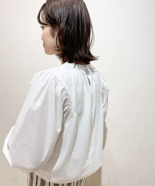 ITEMS URBANRESEARCH（アイテムズ アーバンリサーチ）の「ソデフハクTシャツ（Tシャツ/カットソー・レディース・チャコールグレー/オフホワイト/カーキ・FREE）」の17枚目の写真