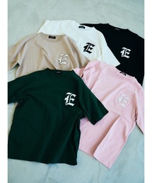 E logo big tee