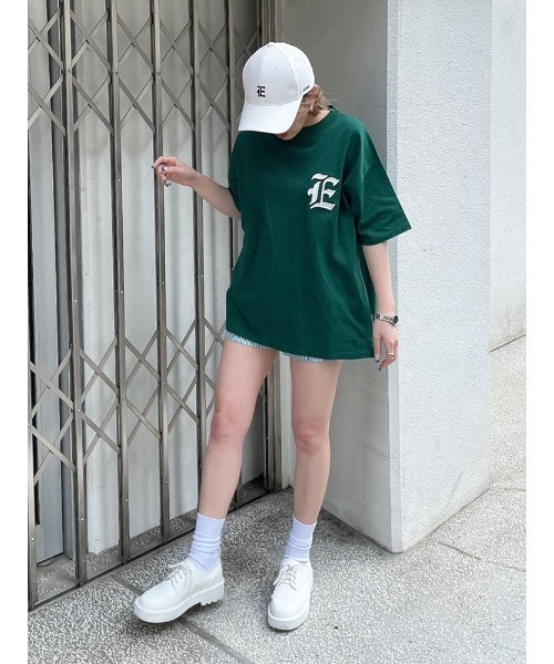 ENVYM（アンビー）の「Ｅ ｌｏｇｏ ｂｉｇ ｔｅｅ（Tシャツ/カットソー・レディース・ホワイト/ブラック/ベージュ/ピンク/グリーン・FREE）」の8枚目の写真