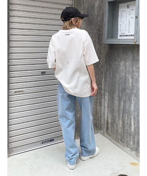 ENVYM（アンビー）の「Ｅ ｌｏｇｏ ｂｉｇ ｔｅｅ（Tシャツ/カットソー・レディース・ホワイト/ブラック/ベージュ/ピンク/グリーン・FREE）」の13枚目の写真