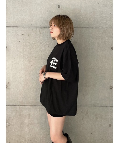 ENVYM（アンビー）の「Ｅ ｌｏｇｏ ｂｉｇ ｔｅｅ（Tシャツ/カットソー・レディース・ホワイト/ブラック/ベージュ/ピンク/グリーン・FREE）」の20枚目の写真