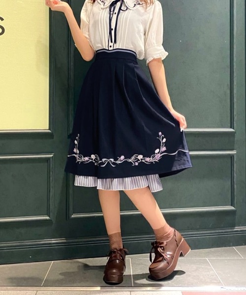 axes femme POETIQUE（アクシーズファムポエティック）の