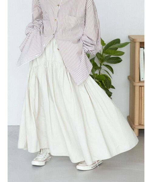 Ungrid（アングリッド）の「ギャザーデザインスカート（スカート・レディース・チャコールグレー/アイボリー/オレンジ/カーキ・FREE）」の5枚目の写真