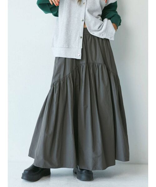 Ungrid（アングリッド）の「ギャザーデザインスカート（スカート・レディース・チャコールグレー/アイボリー/オレンジ/カーキ・FREE）」の11枚目の写真