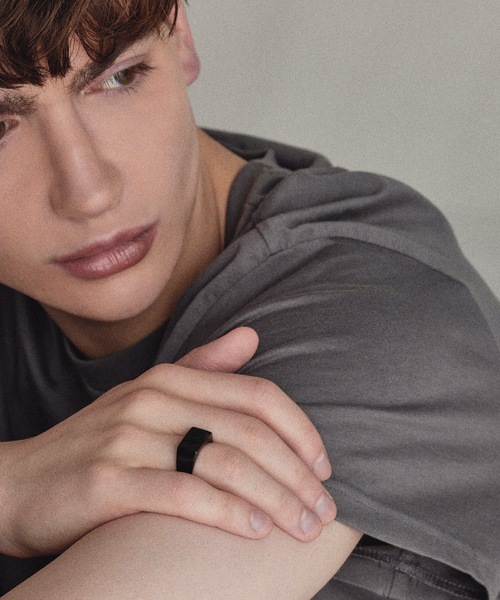 HYPE（ハイプ）の「【HYPE】ハイプ/ スクエアリング（リング・メンズ・ブラック/シルバー/ゴールド/その他・#18/#20/#16）」の2枚目の写真