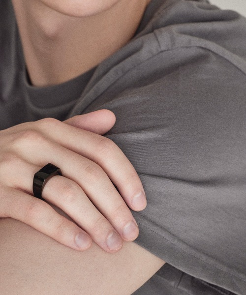 HYPE（ハイプ）の「【HYPE】ハイプ/ スクエアリング（リング・メンズ・ブラック/シルバー/ゴールド/その他・#18/#20/#16）」の15枚目の写真