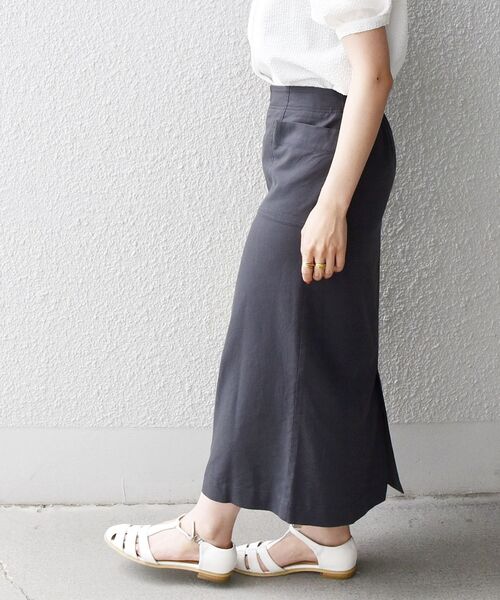 SHIPS any（シップス エニィ）の「SHIPS any:〈ウォッシャブル〉フロント ポケット スカート◇（スカート・レディース・ホワイト/チャコールグレー/レンガ・38/36）」の9枚目の写真