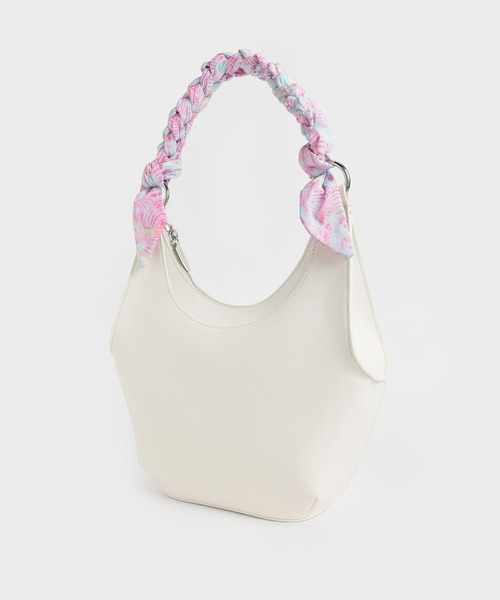 CHARLES&KEITH ユラニ　スカーフラップホーボーバッグ セール】ユラニ スカーフラップホーボーバッグ / Ulani Scarf