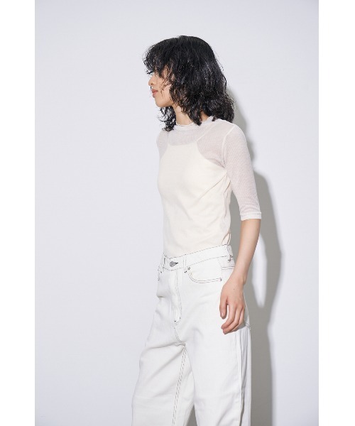 4youstory（フォーユーストーリー）の「【4youstory】シアーハーフスリーブトップス（Tシャツ/カットソー・レディース・ブラック/ブルー/アイボリー・FREE）」の5枚目の写真